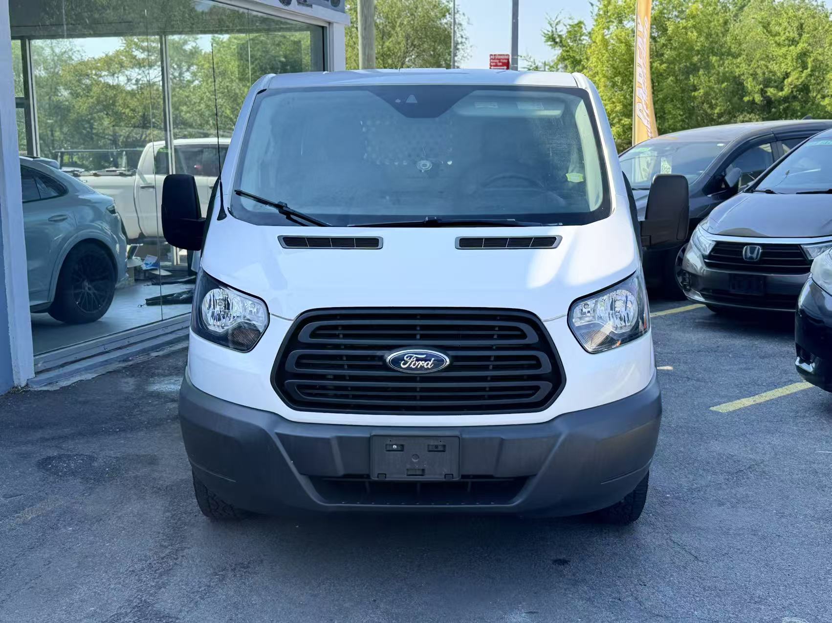 ford transit van 2018 1FTYE9ZM6JKA84801 image ford transit van 2018 1FTYE9ZM6JKA84801 image
